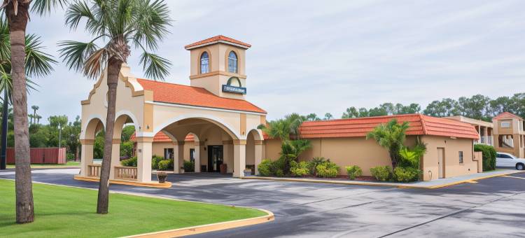奥蒙德海滩戴斯酒店(Days Inn by Wyndham Ormond Beach)图片