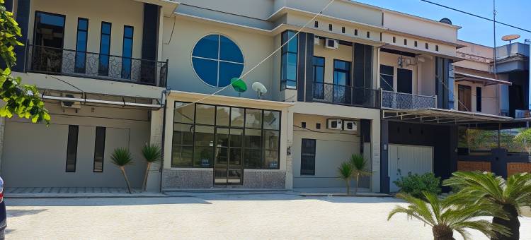 OYO 努尔伊斯兰旅馆(Hotel O Penginapan Noer Syariah)图片