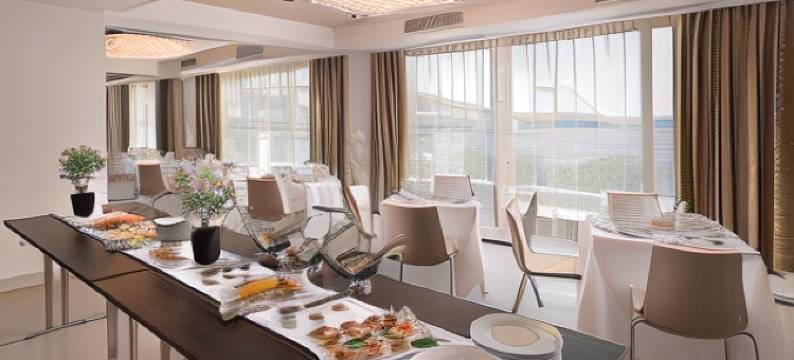 埃洛泰尔银河酒店(Airotel Galaxy)图片