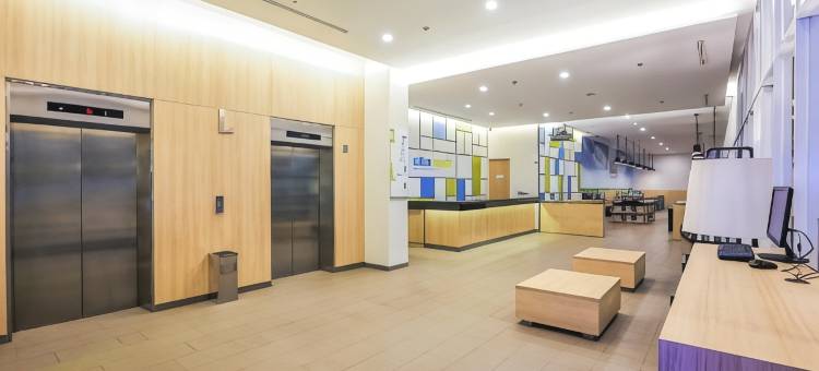 宾塔罗辛特拉梦想酒店(Hotel Citradream Bintaro)图片