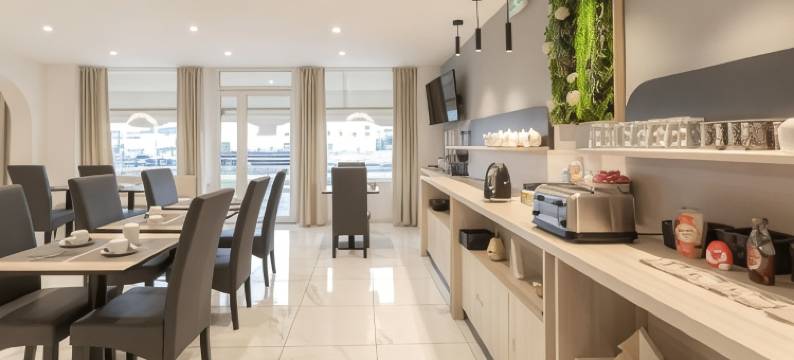 乐圣 - 伊夫酒店(Hotel le Saint-Yves)图片