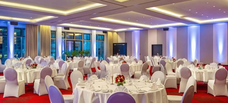 斯图加特机场瑞享酒店(Mövenpick Hotel Stuttgart Airport)图片