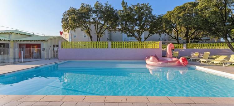 greet 阿维尼翁路加尔桥酒店(Greet hôtel Pont du Gard - Route d'Avignon)图片