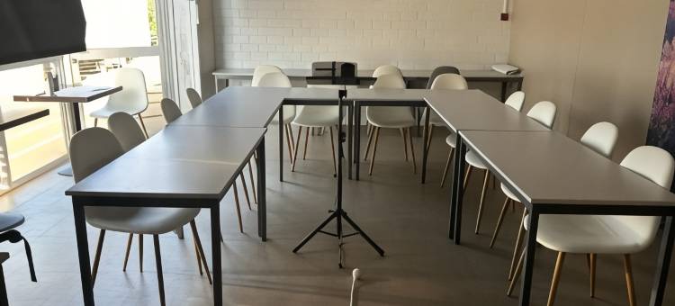 普罗旺斯酒店(Contact Hôtel le Provençal Bordeaux Lac)图片