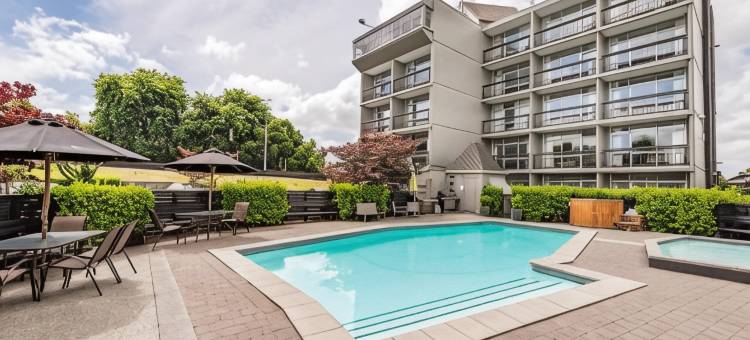 汉密尔顿哈特兰大使酒店(Heartland Ambassador Hotel Hamilton)图片