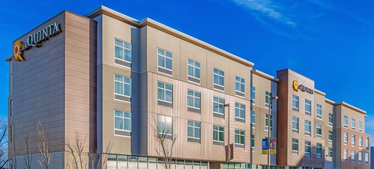 堪萨斯城灯塔山拉昆塔温德姆套房酒店(La Quinta Inn & Suites by Wyndham Kansas City Beacon Hill)图片