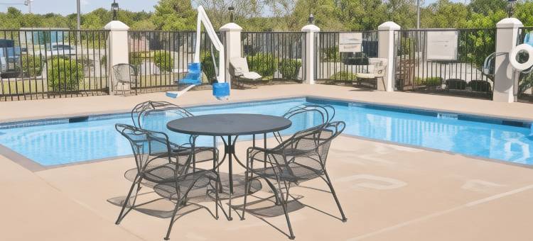 希尔顿欢朋酒店-坎顿(Hampton Inn Canton)图片