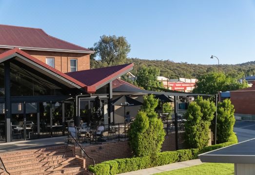 Victoria Hotel ToodyayHotel Overview