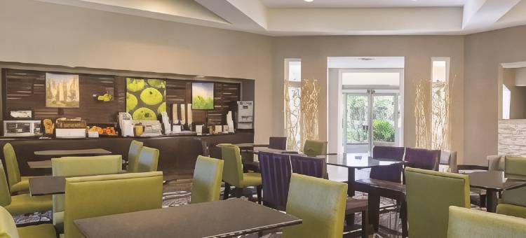 安大略机场拉昆塔温德姆套房酒店(La Quinta Inn & Suites by Wyndham Ontario Airport)图片