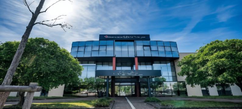 梅斯泰克诺波勒贝斯特韦斯特优质酒店(Best Western Plus Hotel Metz Technopole)图片