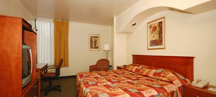 东布朗士维克贝斯特韦斯特SureStay酒店(SureStay Hotel by Best Western East Brunswick)图片