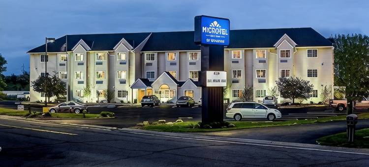 北坎顿麦客达套房酒店(Microtel Inn & Suites by Wyndham North Canton)图片
