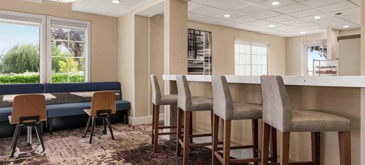 萨利纳斯蒙特雷居家酒店(Residence Inn Salinas Monterey)图片