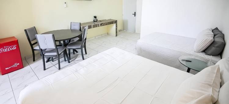 OYO Plaza Las Torres酒店，卡波圣卢卡斯(OYO Hotel Plaza Las Torres, Cabo San Lucas)图片