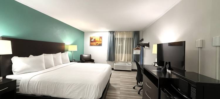 牛顿贝蒙特套房酒店(Baymont Inn & Suites Newton IA)图片