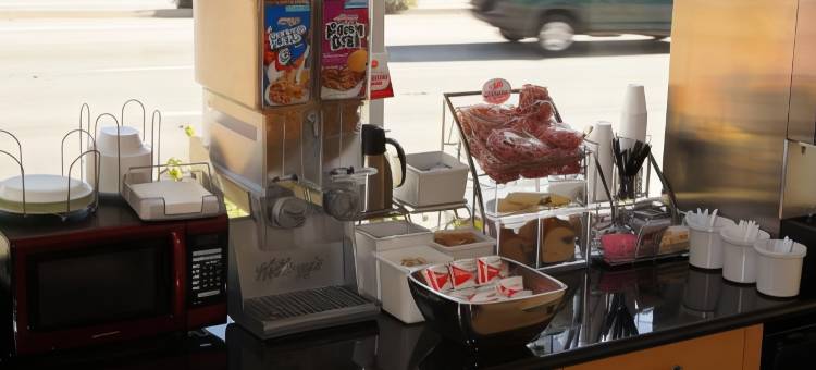托伦斯酒店-LAX机场区(Torrance Inn LAX Airport Area)图片