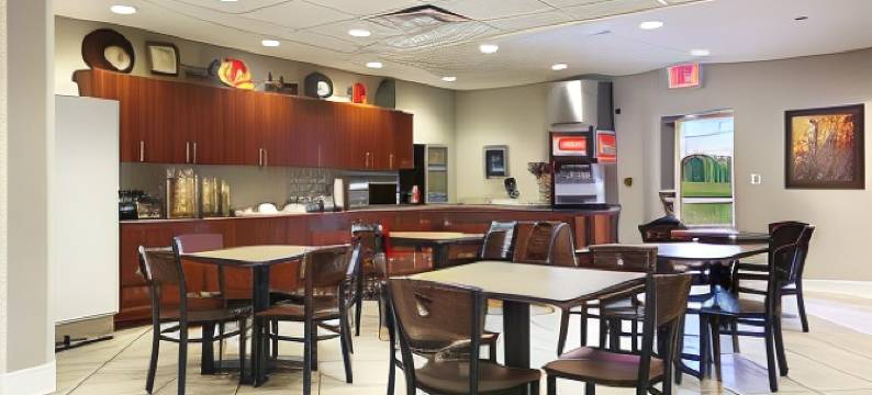 哈蒂斯堡温德姆麦客达套房酒店(Microtel Inn & Suites by Wyndham Hattiesburg)图片