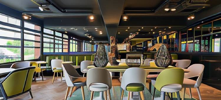 克里佩瓦卢伊斯基里亚德酒店(Kyriad Crepy EN Valois)图片