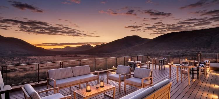 Qwabi私人游戏保护区的Babohi(Babohi at Qwabi Private Game Reserve by Newmark)图片