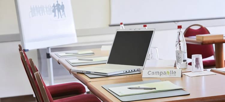 塞尔吉圣克里斯托夫Campanile Nature(Campanile Nature - Cergy Saint Christophe)图片