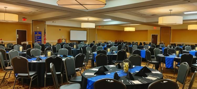 凯隆酒店(Clarion Hotel San Angelo Near Convention Center)图片