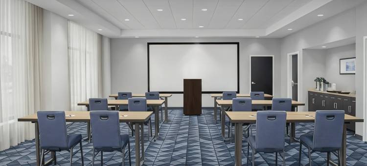 曼西地平线会议中心万怡酒店(Courtyard Muncie at Horizon Convention Center)图片