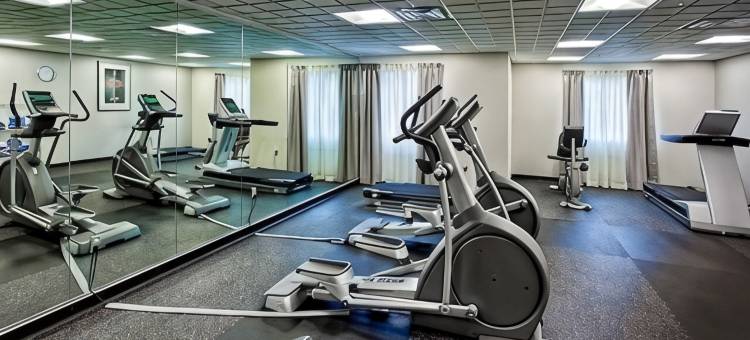 智选假日套房酒店哥伦布 - 北极星大路(Holiday Inn Express & Suites Columbus - Polaris Parkway)图片