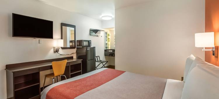 凤凰太阳城6号汽车旅馆 - 扬镇(Motel 6 Youngtown, AZ - Phoenix - Sun City)图片