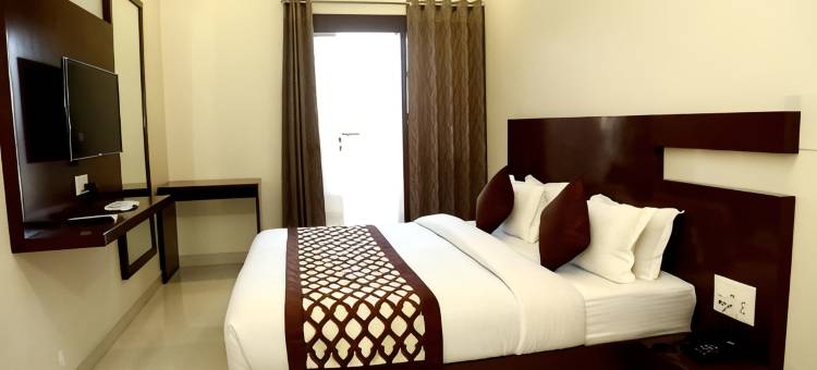 皇家旅馆(Royal Hopp-Inn Chittorgard)图片