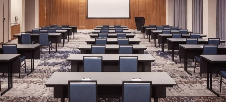 波士顿海港区欢朋酒店(Hampton Inn by Hilton Boston Seaport District)图片