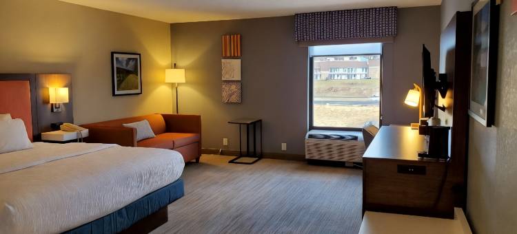 希尔顿欢朋酒店-希尔斯维尔(Hampton Inn Hillsville)图片
