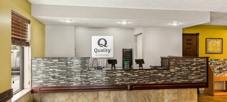 特拉弗斯城品质旅馆(Quality Inn Traverse City)图片