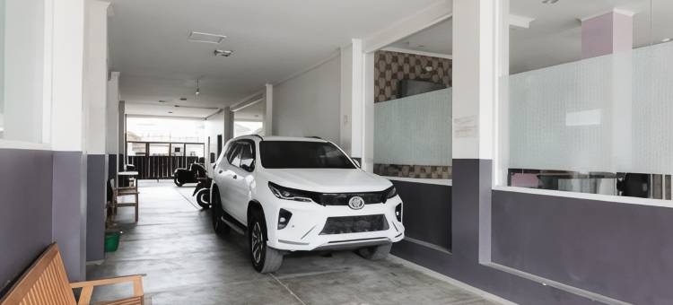 Urbanview Hotel Niraz Banjarmasin by RedDoorz图片