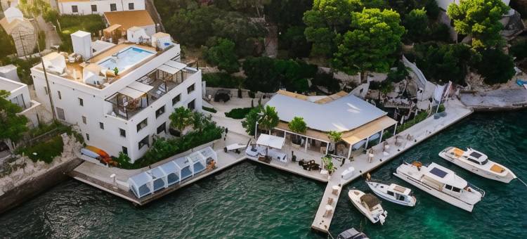 卡拉摩塔海滩别墅酒店(Kalamota Beach House)图片