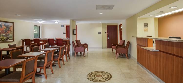 劳德代尔堡贝斯特韦斯特机场酒店(Best Western Fort Lauderdale Airport/Cruise Port)图片