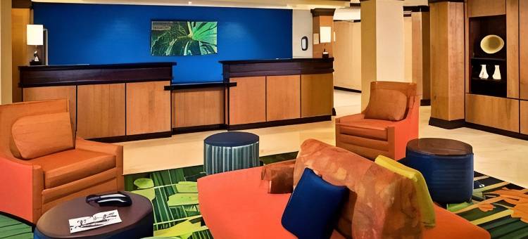 米利奇维尔万枫旅馆&套房酒店(Fairfield Inn & Suites Milledgeville)图片