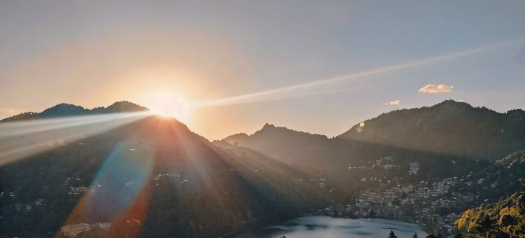 Prashant Homestay Nainital: Orchard图片