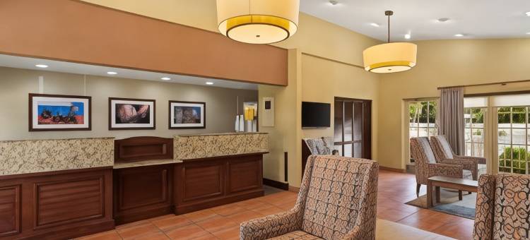 圣露西港贝斯特韦斯特酒店(Best Western Port St. Lucie)图片