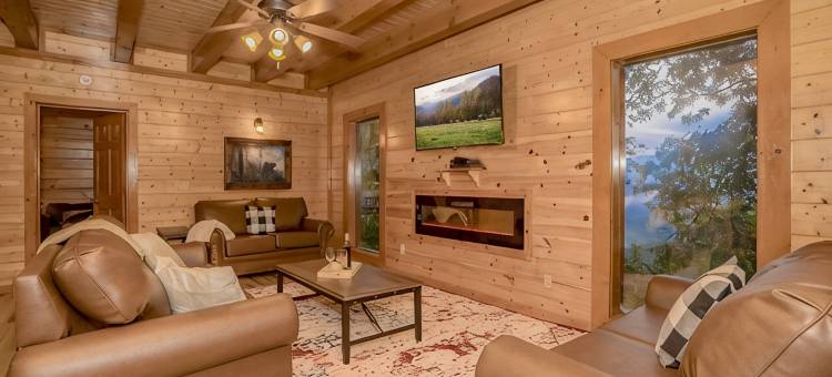 室内恒温私人泳池!!!! 影音室、大型厨房，可住30人木屋(Private Pool Indoor - Theater & Game Rooms - Hot Tub Sleeps 30 - 8 Bedrooms)图片