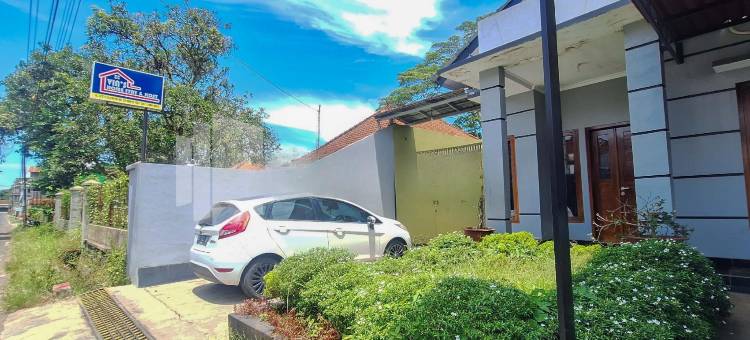 Vins Homestay Kroya Mitra RedDoorz图片