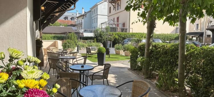 勒迪沃纳(Hotel le Divona "au Coeur de Divonne")图片