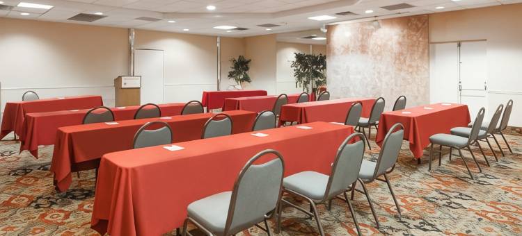 纽堡-西点华美达酒店(Ramada by Wyndham Newburgh/West Point)图片