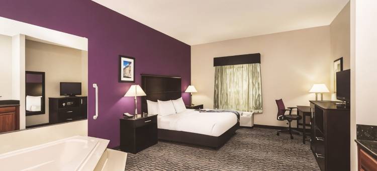 路易维尔东拉昆塔温德姆套房酒店(La Quinta Inn & Suites by Wyndham Louisville East)图片