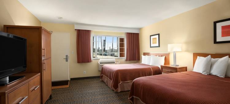 圣迭戈海洋世界豪生酒店(Howard Johnson by Wyndham San Diego Sea World)图片