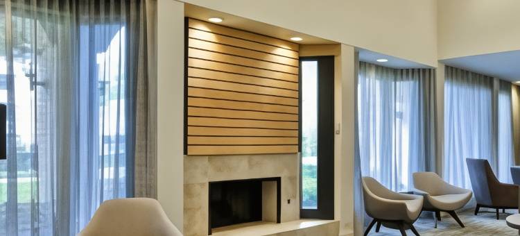 达拉斯医学/市场中心万怡酒店(Courtyard Dallas Medical/Market Center)图片