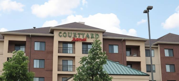 芝加哥布鲁明戴尔万怡酒店(Courtyard Chicago Bloomingdale)图片