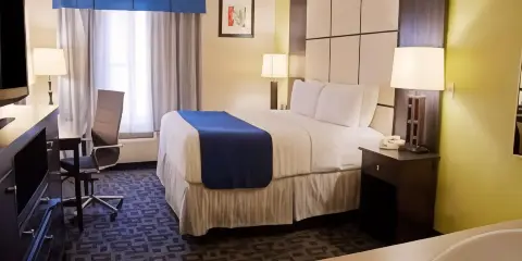 歐文-達拉斯沃斯堡北速8酒店