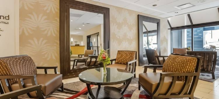 因塔内与高地俱乐部贝斯特韦斯特优质酒店(Best Western Plus InnTowner Madison)图片