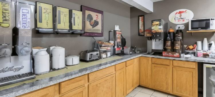 奥西奥拉温德姆速8酒店(Super 8 by Wyndham Osceola IA)图片