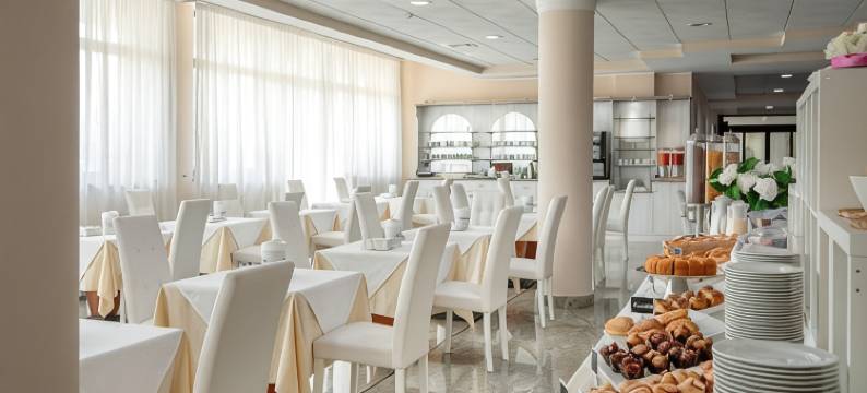 里沃利酒店(Rivoli Hotel)图片